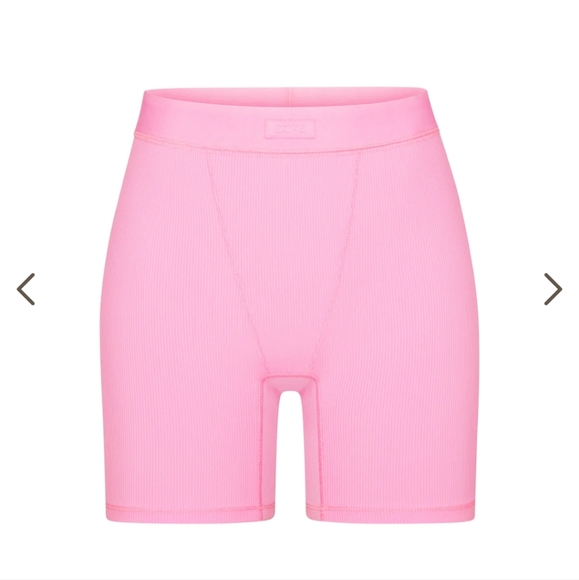 NWT SKIMS SOFT LOUNGE BOXER - Picture 1 of 7